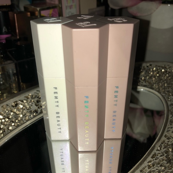 Fenty Beauty Other - FENTY BEAUTY MATCH STIX TRIO PLUS HIGHLIGHTERBRUSH